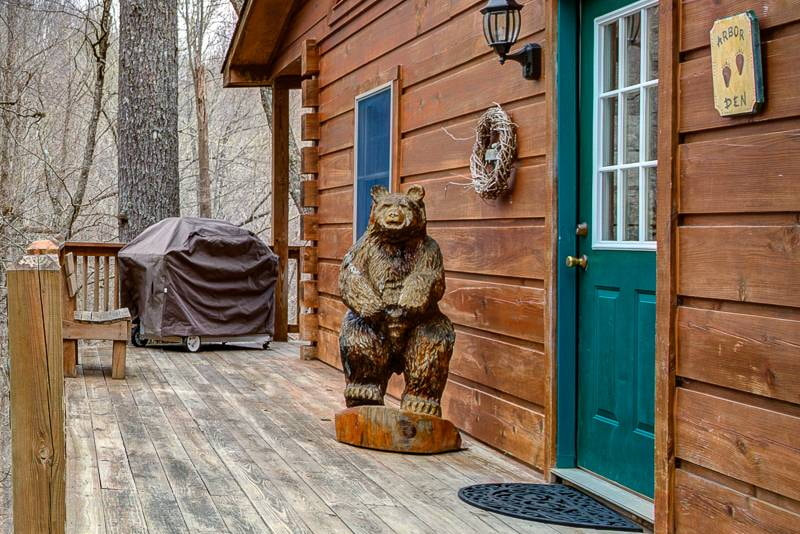 Welcoming Committee for guests. Don't Feed The Bear!
